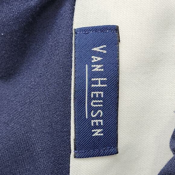 Vintage Van Heusen Shorts Mens W38 Blue Pleated Bermuda Chino Preppy Summer - Picture 3 of 10